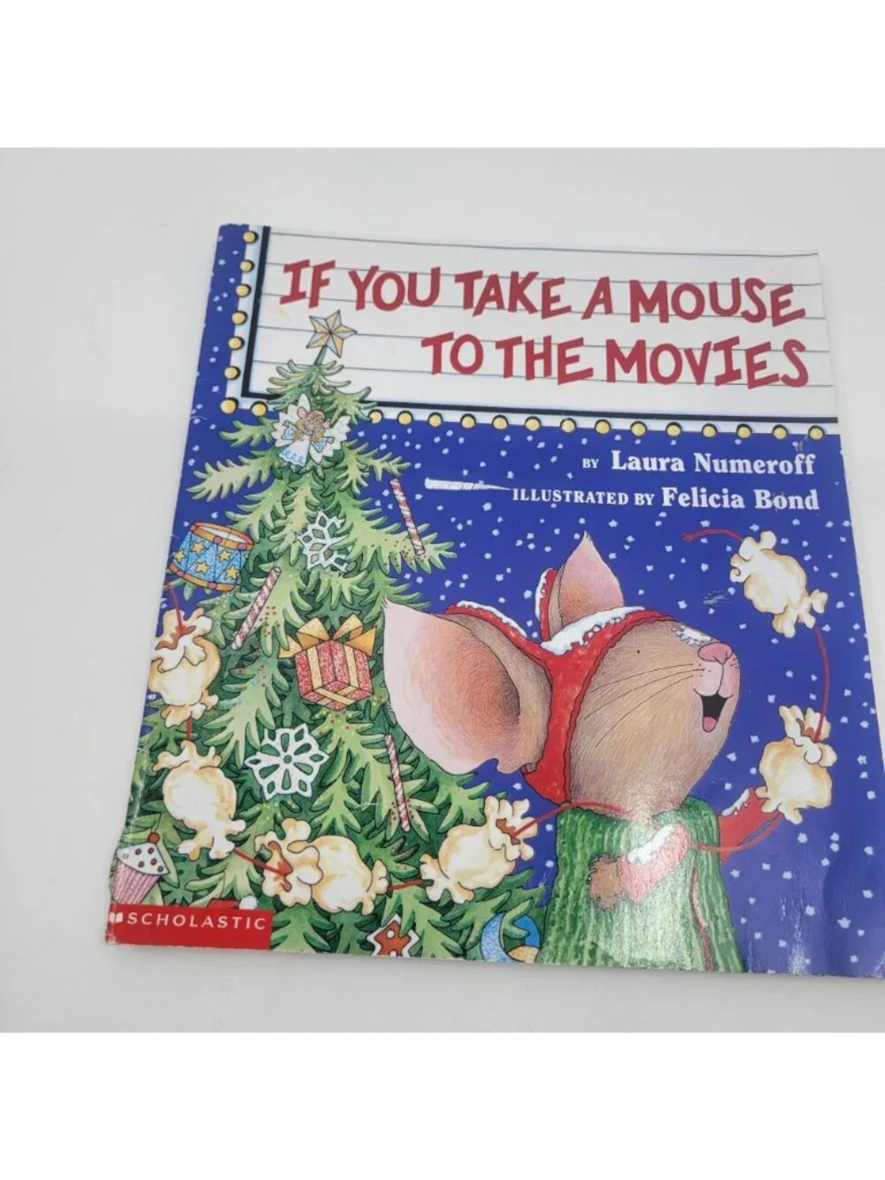 IF YOU GIVE A MOUSE A.... Lot of 6 Children's Books by Laura Numeroff - BK313
